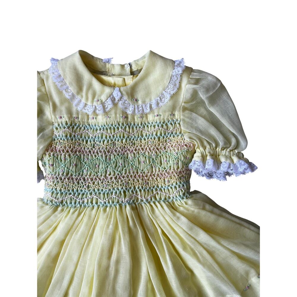 Vintage handmade baby girls smocked dress with slip yellow lace frilly 3-6 mos - Picture 2 of 6